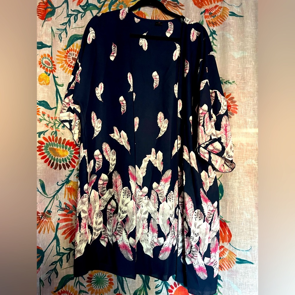 Blue feather Kimono large NWOT